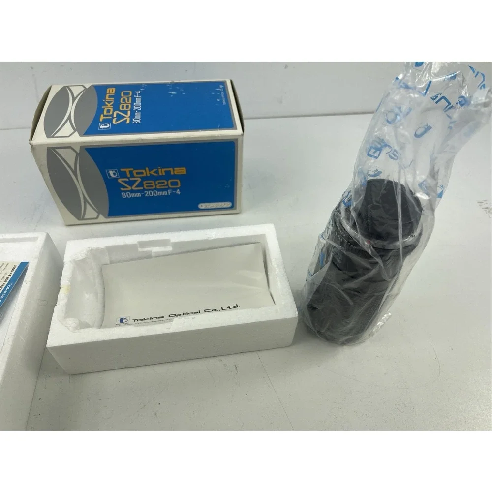 New Tokina SZ-820 80-200mm F-4 Camera‎ Lens